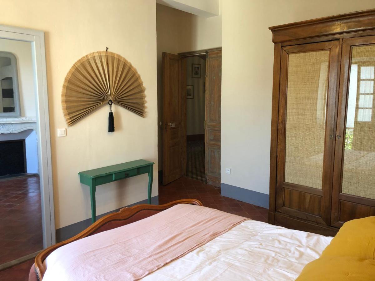 L'Oiseau Bleu Rollier Bed & Breakfast Roubia Dış mekan fotoğraf