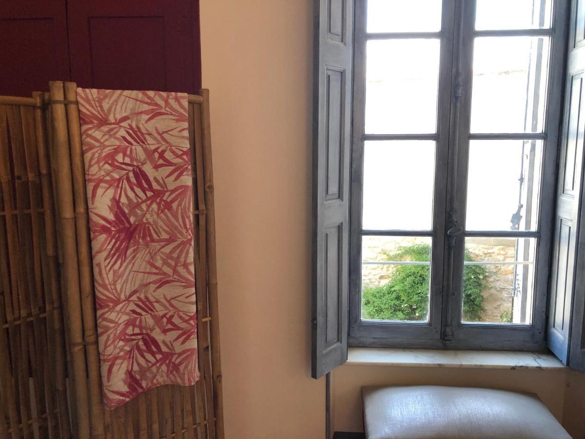 L'Oiseau Bleu Rollier Bed & Breakfast Roubia Dış mekan fotoğraf