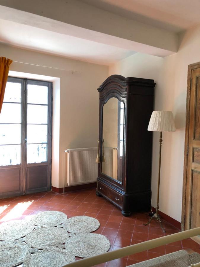 L'Oiseau Bleu Rollier Bed & Breakfast Roubia Dış mekan fotoğraf