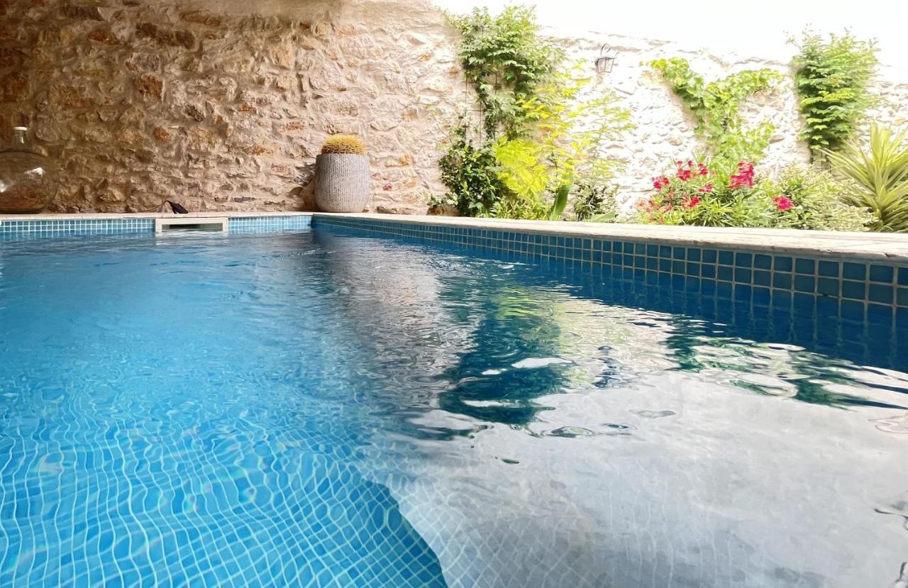 L'Oiseau Bleu Rollier Bed & Breakfast Roubia Dış mekan fotoğraf