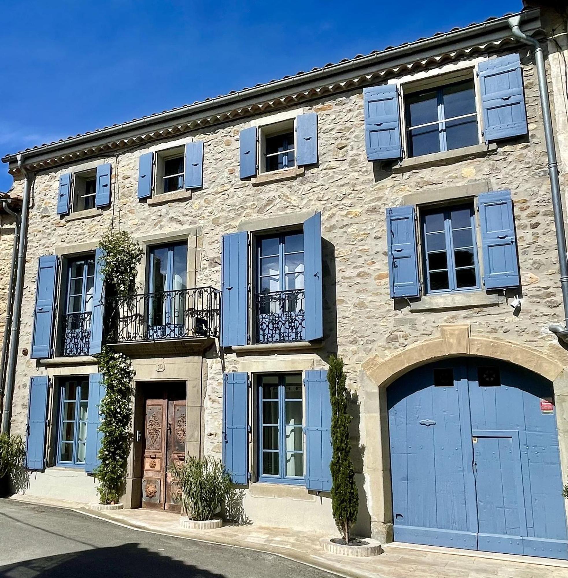 L'Oiseau Bleu Rollier Bed & Breakfast Roubia Dış mekan fotoğraf