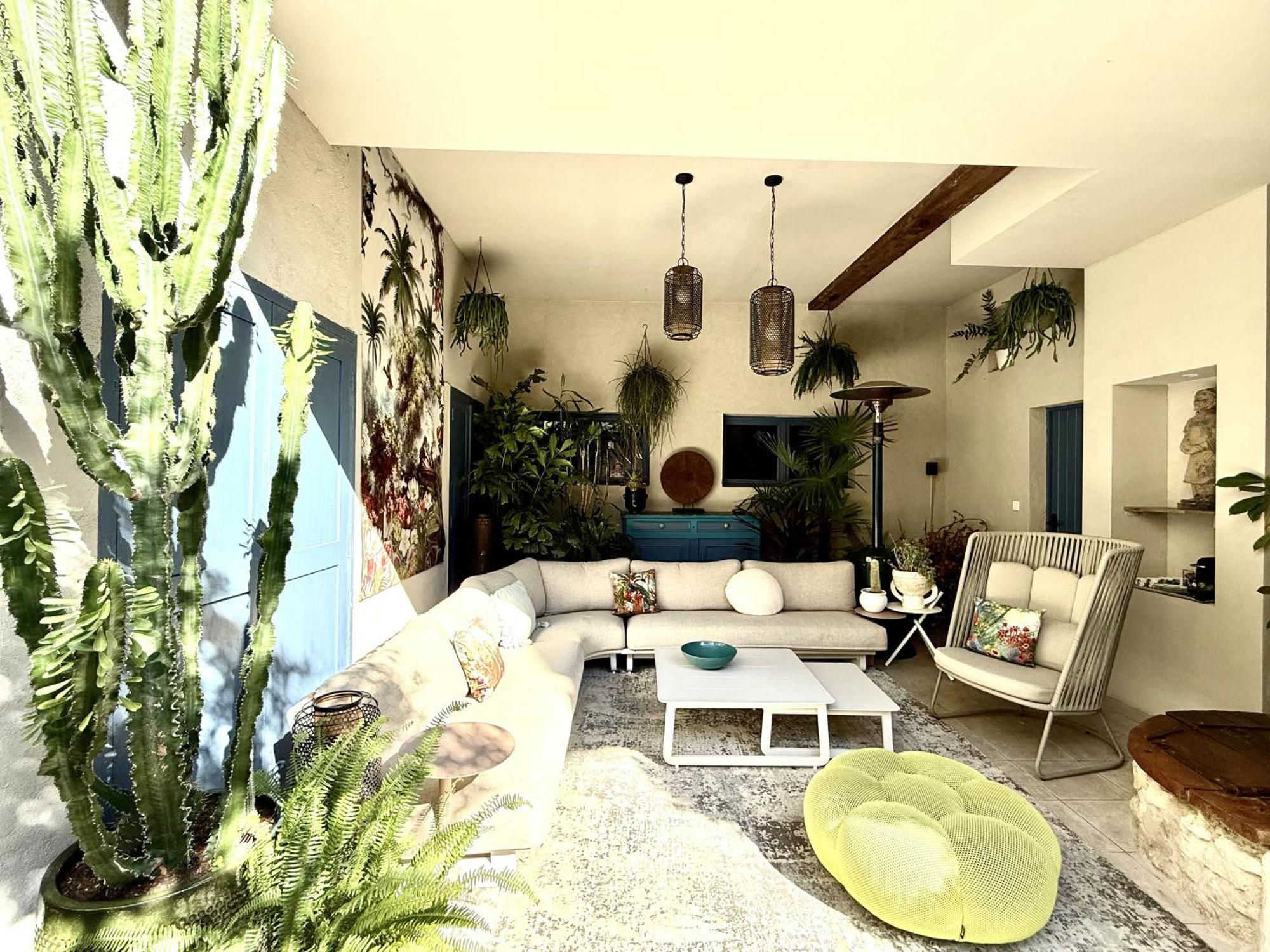 L'Oiseau Bleu Rollier Bed & Breakfast Roubia Dış mekan fotoğraf